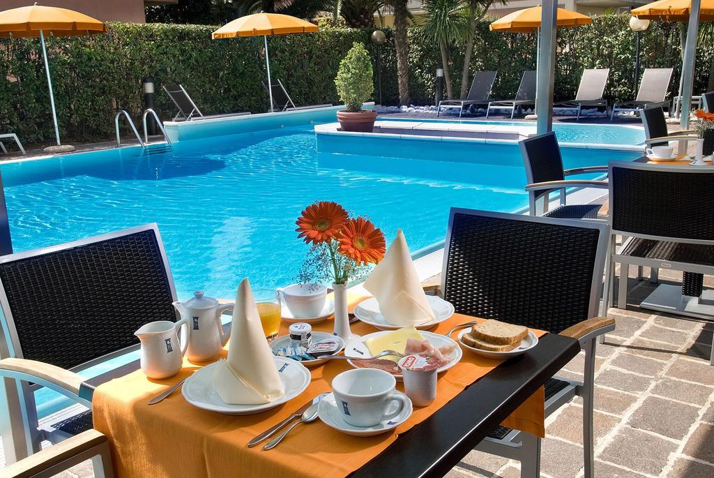 Hotel Imperial San Benedetto del Tronto Luaran gambar