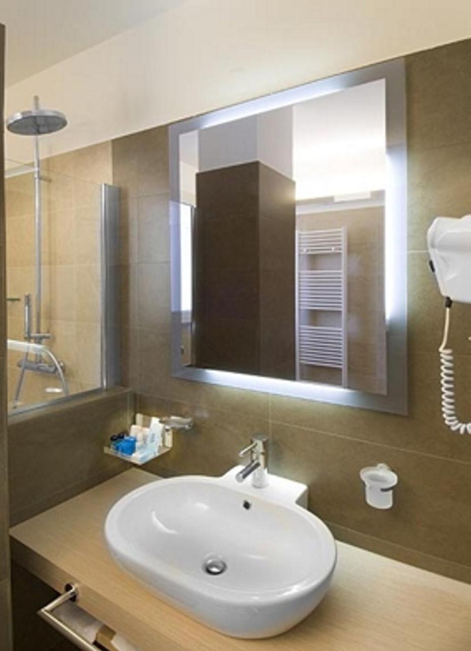 Hotel Imperial San Benedetto del Tronto Bilik gambar