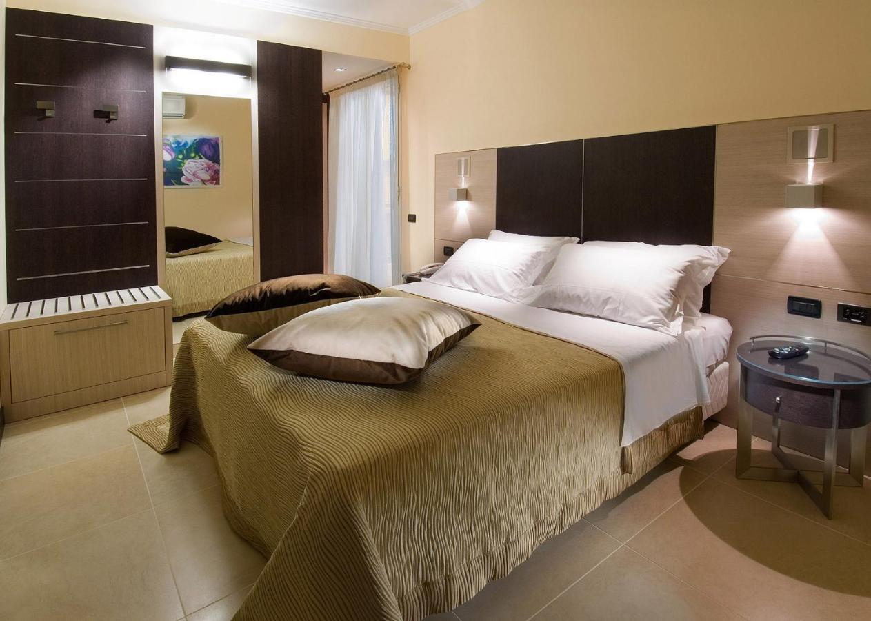 Hotel Imperial San Benedetto del Tronto Bilik gambar